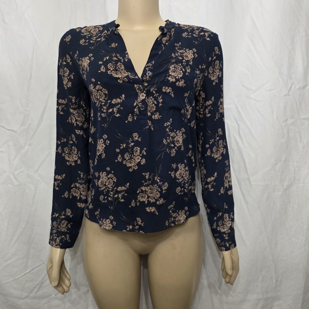 Forever 21 Navy Blue Floral Blouse